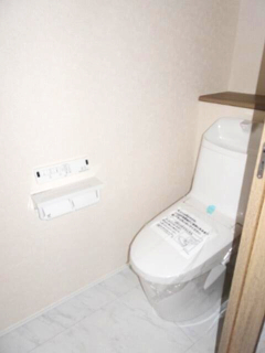 トイレ　シンプルで使いやすいトイレです
