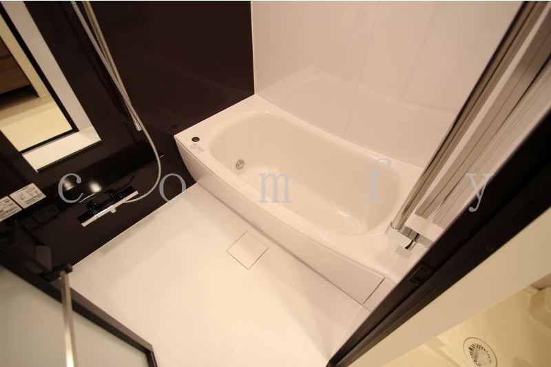 バス・シャワールーム　追い炊き・浴室乾燥機付きバス