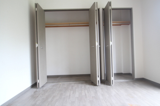 収納　※別部屋の写真です