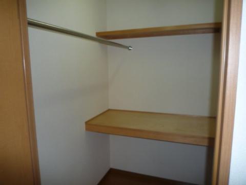 収納　ウォークインクローゼット