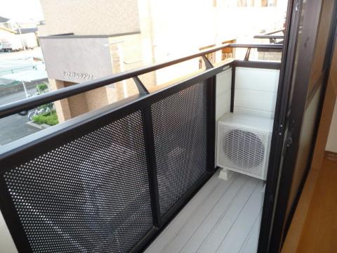 バルコニー　ベランダ