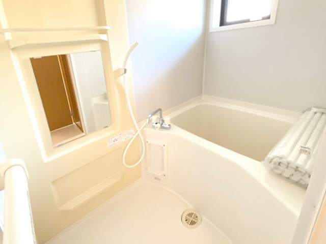 バス・シャワールーム　ユニットバスです