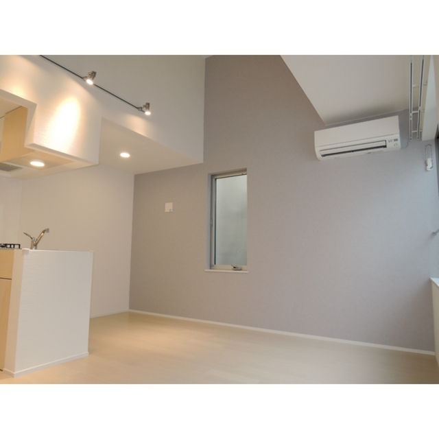 居室・リビング　きれいなお部屋