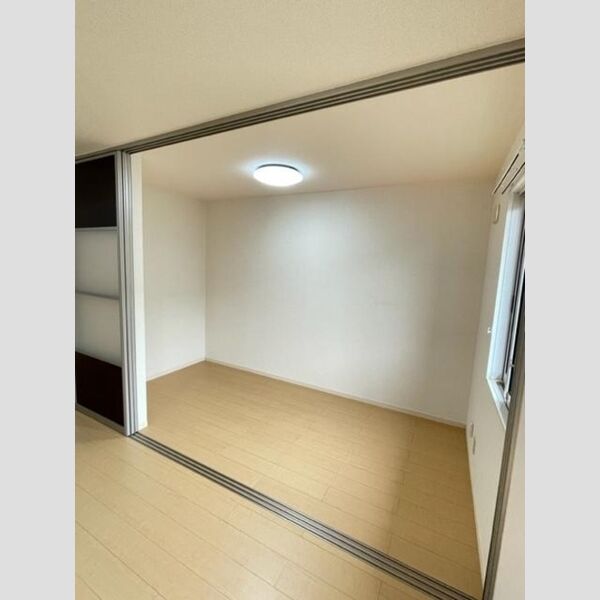 その他　洋間南