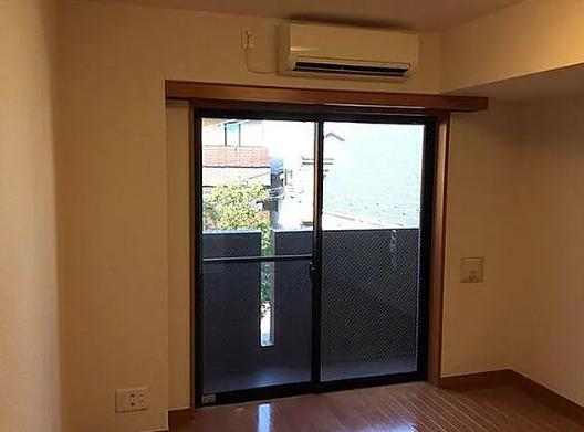 居室・リビング　参考写真です