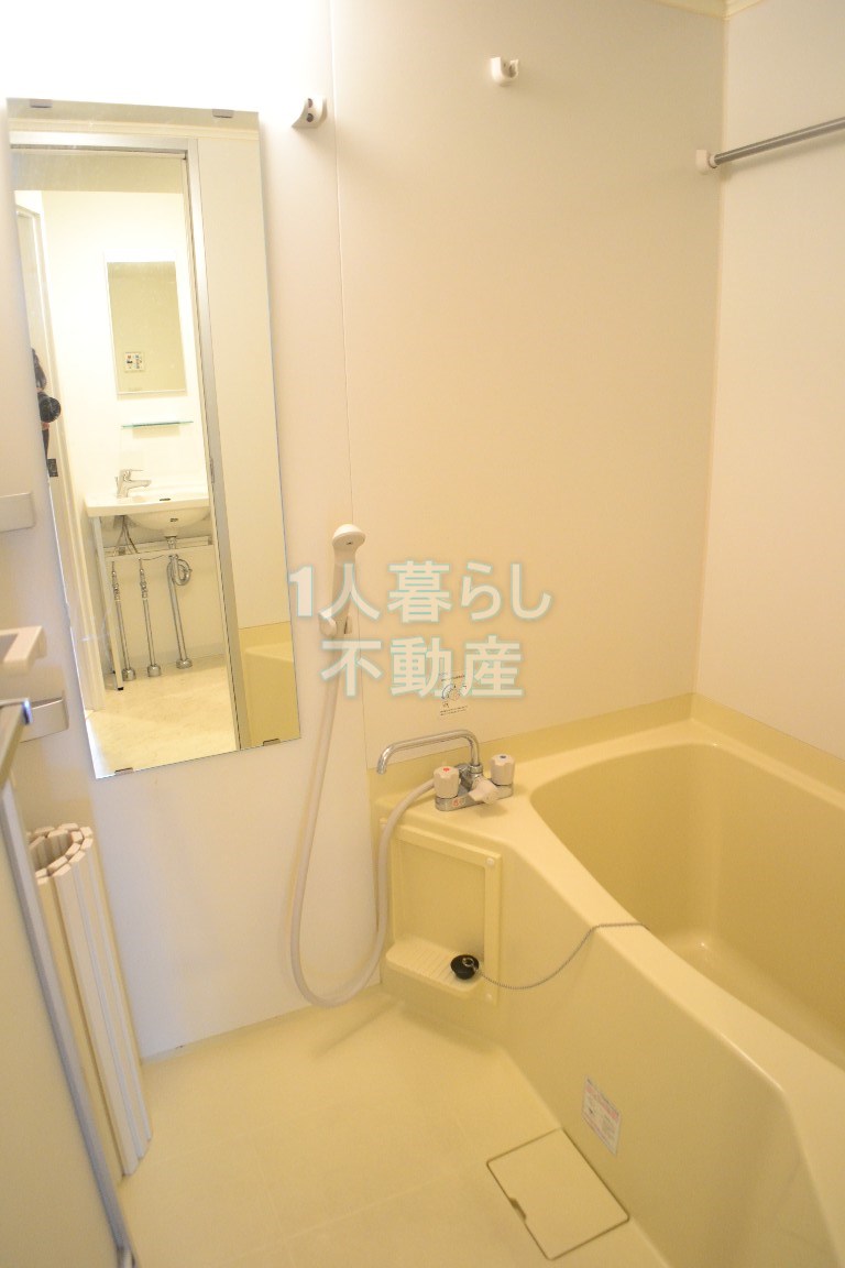 バス・シャワールーム　浴室です