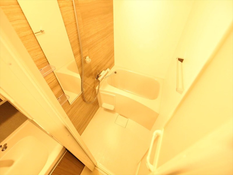 バス・シャワールーム　バスルーム　浴室暖房乾燥機付き