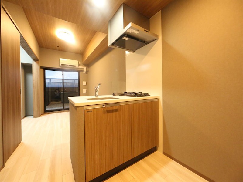 キッチン　システムキッチン（ガス2口コンロ付）