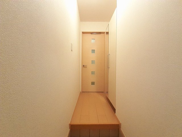 玄関　落ち着いた玄関です