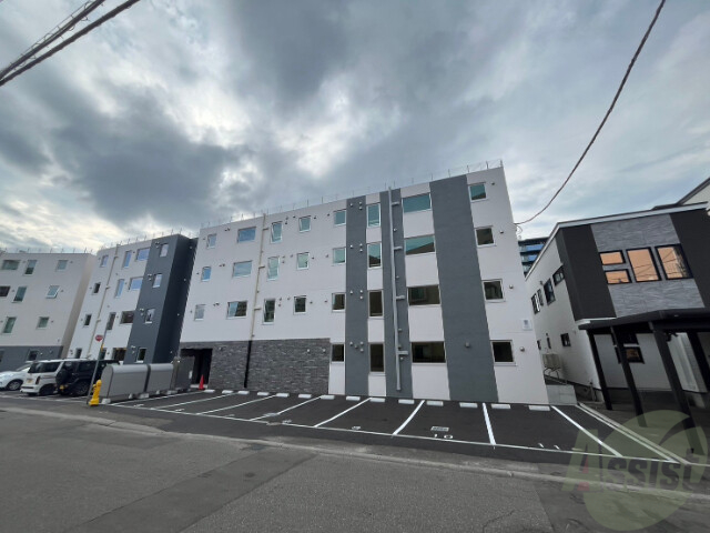 建物外観　札幌市白石区本通１９「Ｔｓ　ＣＯＵＲＴ　ＨＯＮＤＯＲＩ」