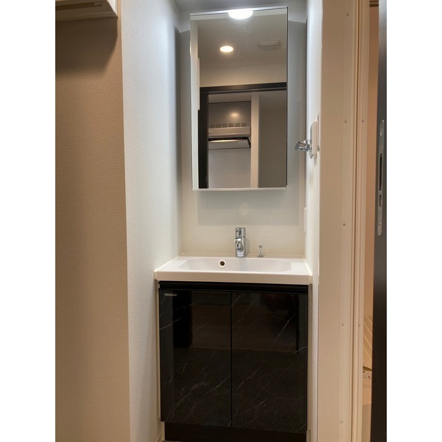 洗面設備　忙しい朝には欠かせない洗面所です