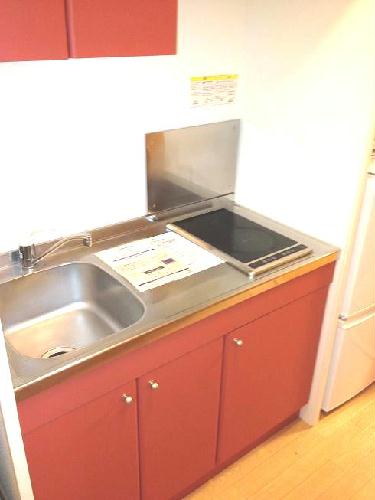 キッチン　コンロの仕様が異なる場合があります