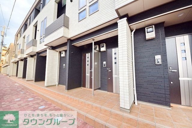 エントランス　お問合せはタウンハウジングまで！※現地待合わせ相談可能