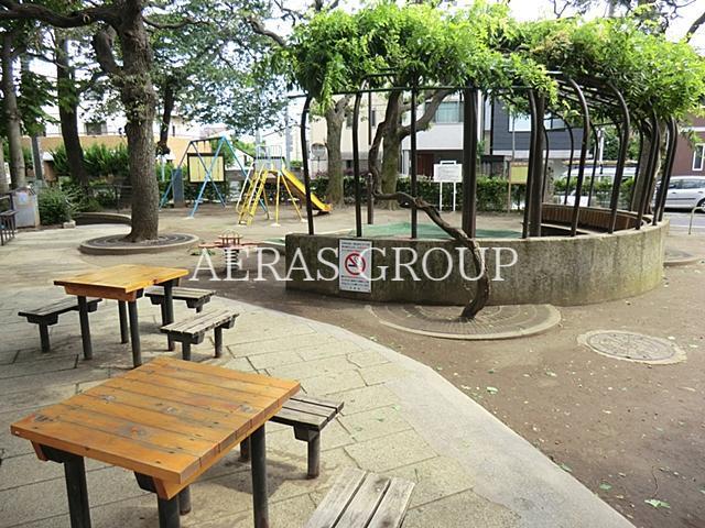 公園　西片公園（公園）まで390m