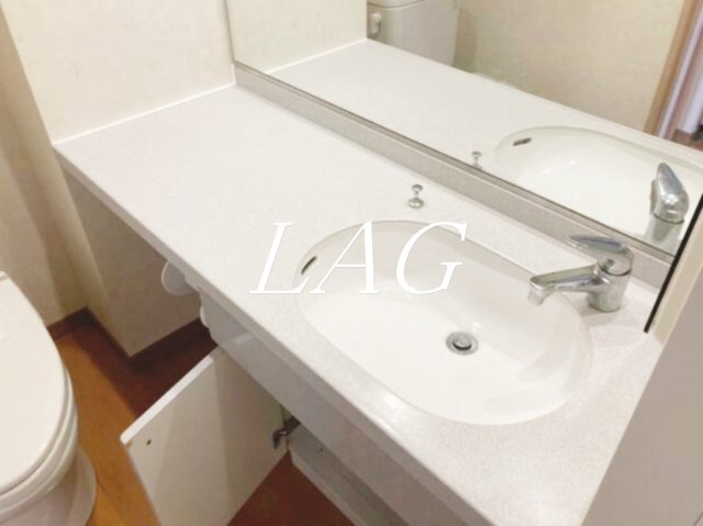 洗面設備　洗面台です。