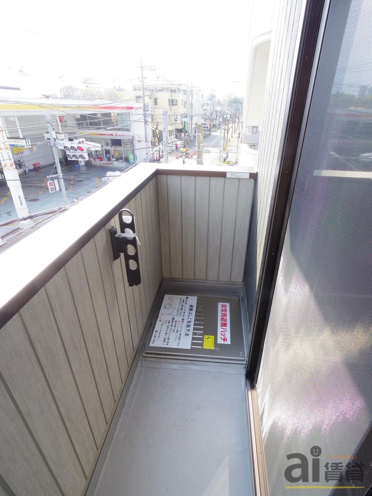 バルコニー　※同仕様写真