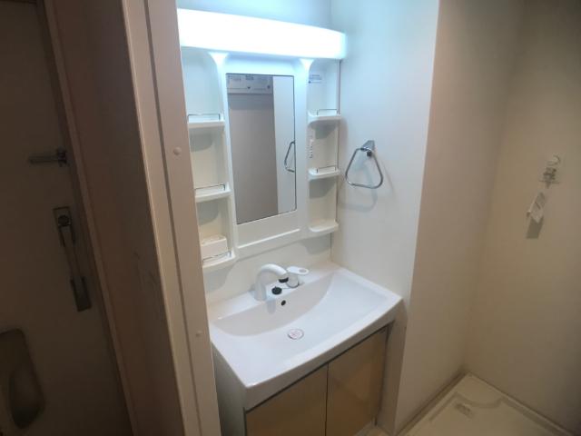 洗面設備　洗髪洗面化粧台