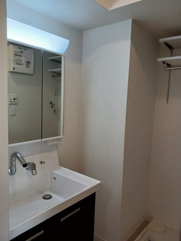 洗面設備　忙しい朝には欠かせない洗面所です