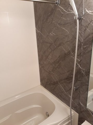 バス・シャワールーム　きれいなお風呂です