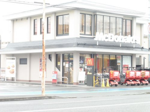飲食店　マクドナルド 川崎渡田店（飲食店）まで332m