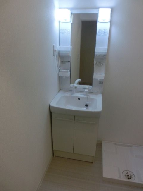 洗面設備　嬉しい独立洗面台