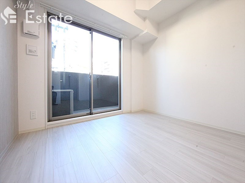 居室・リビング　内装