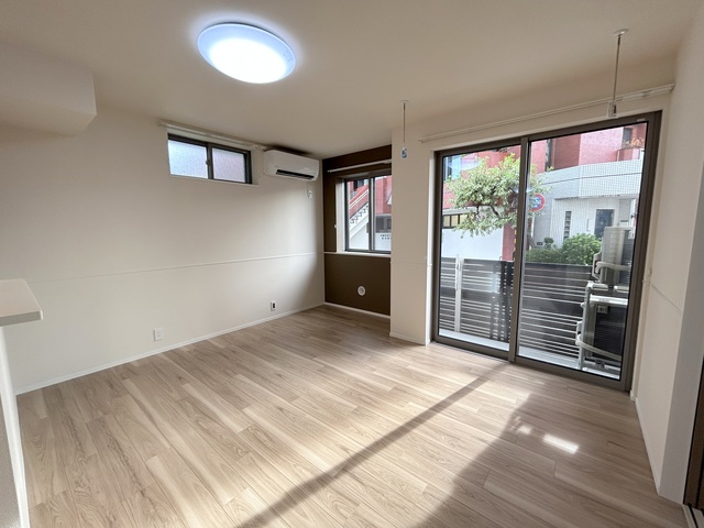 居室・リビング　★ゆとりある広さのリビング★