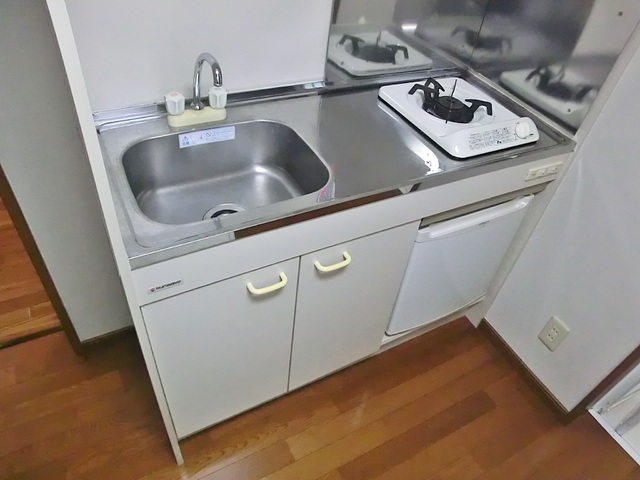 キッチン　一口ガスコンロ設置済みのキッチンです！