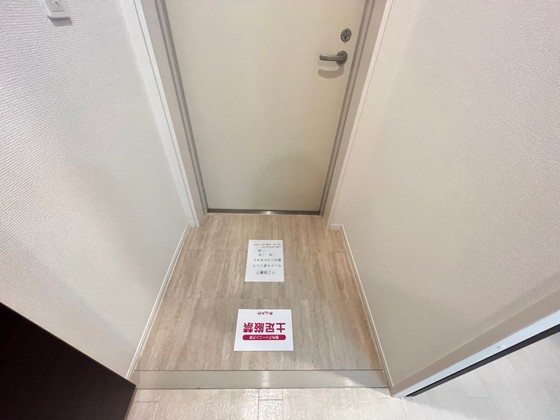 玄関　※別部屋の写真です