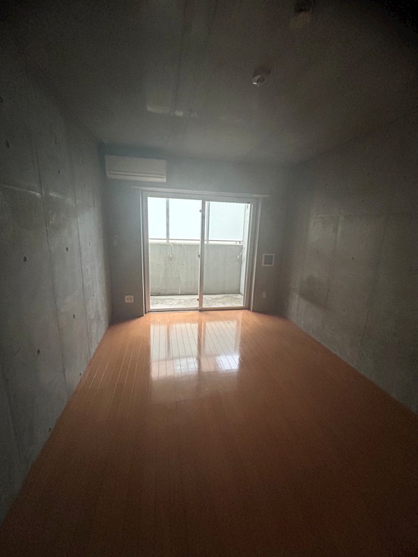 居室・リビング　現況優先