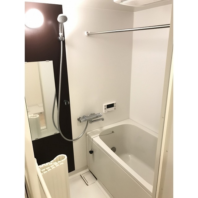 バス・シャワールーム　浴室乾燥付き