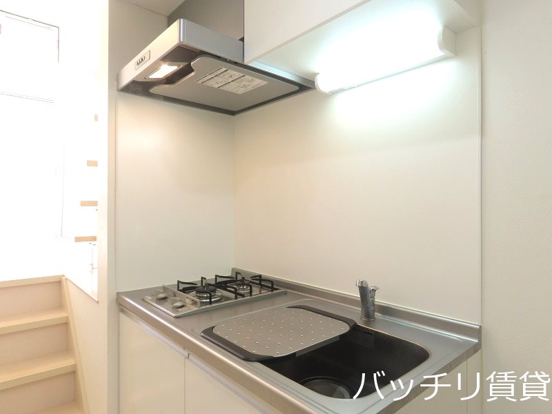 キッチン　同型タイプの為、現状を優先致します。