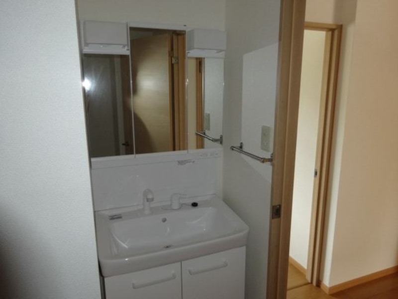 洗面設備　図面と現状に相違がある場合には現状を優先．．．