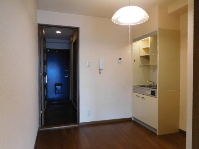 居室・リビング　広いお部屋ですね。