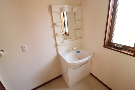 洗面設備　※別部屋の写真です