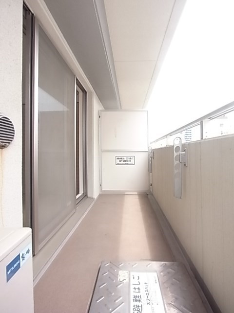 バルコニー　落ち着いた時間を過ごせるバルコニーです