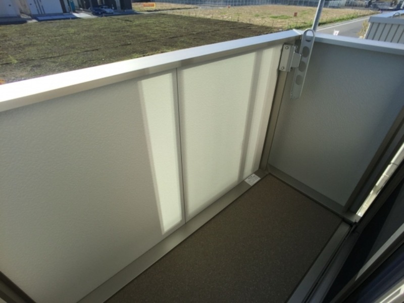 バルコニー　図面と現状に相違がある場合には現状を優先