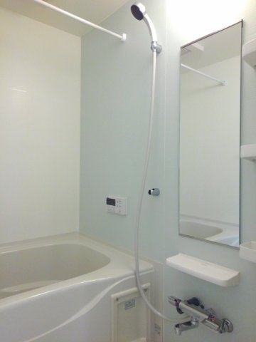 バス・シャワールーム　お風呂で日々の疲れを落としましょう