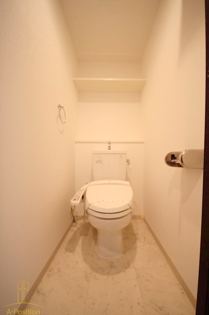 トイレ　プロシード大阪WESTアドリア