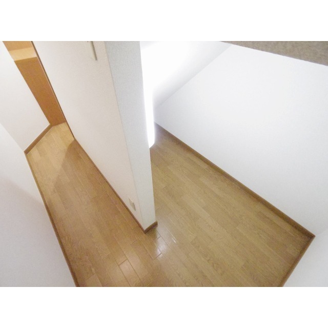 その他　階段下収納