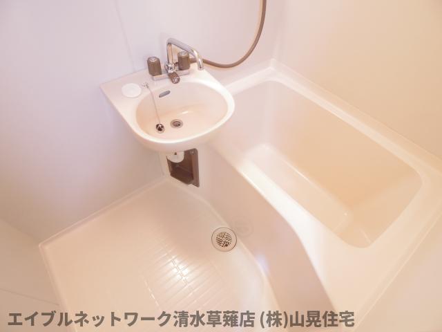 バス・シャワールーム　同イメージ