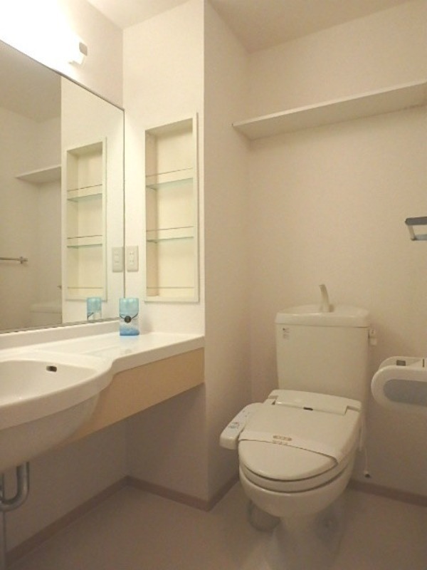 トイレ　図面と現状に相違がある場合には現状を優先