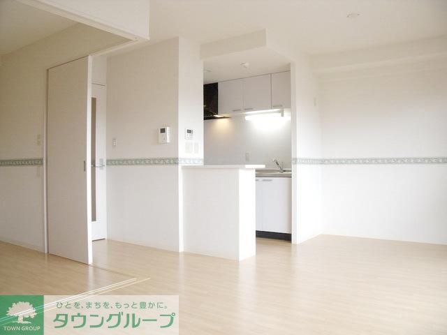 居室・リビング　お問合せはタウンハウジングまで！※現地待合わせ相談可能