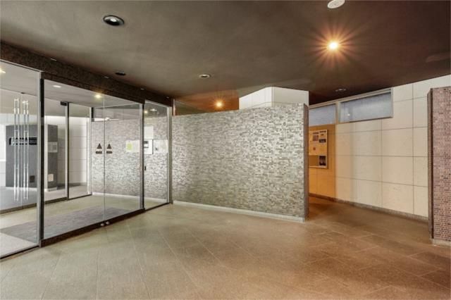 エントランス　清潔なエントランスです