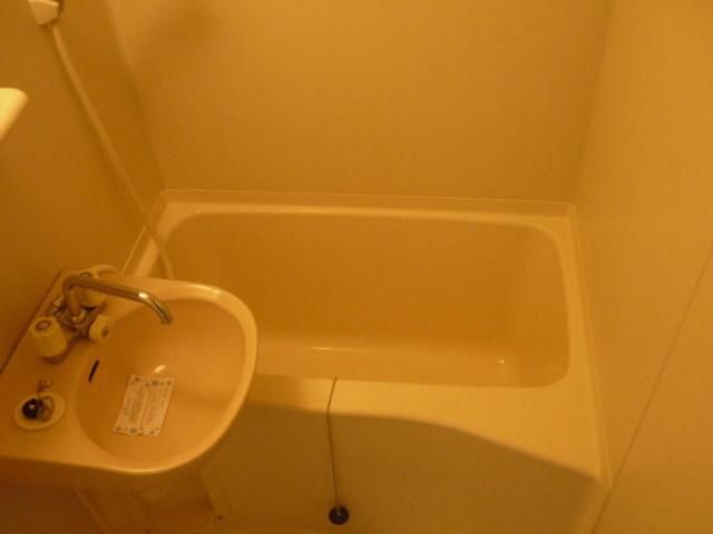 バス・シャワールーム　★★ゆとりのあるバスルーム★★