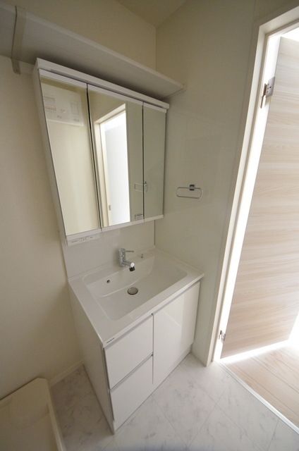 洗面設備　独立洗面台