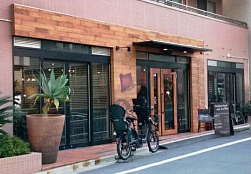 飲食店　スターバックスコーヒー池尻2丁目店（飲食店）まで901m