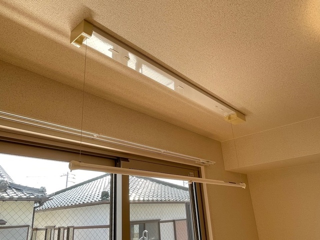その他設備　室内物干し