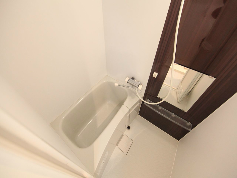 バス・シャワールーム　浴室暖房乾燥機付　24時間換気機能付バスルーム