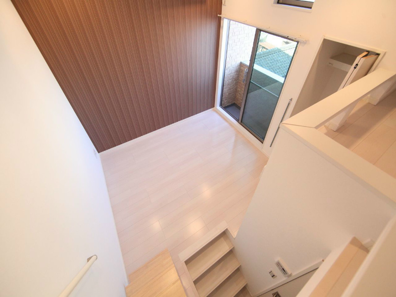 バルコニー　洋室6帖　上階ロフト6.2帖（収納でもお部屋でも使えます）